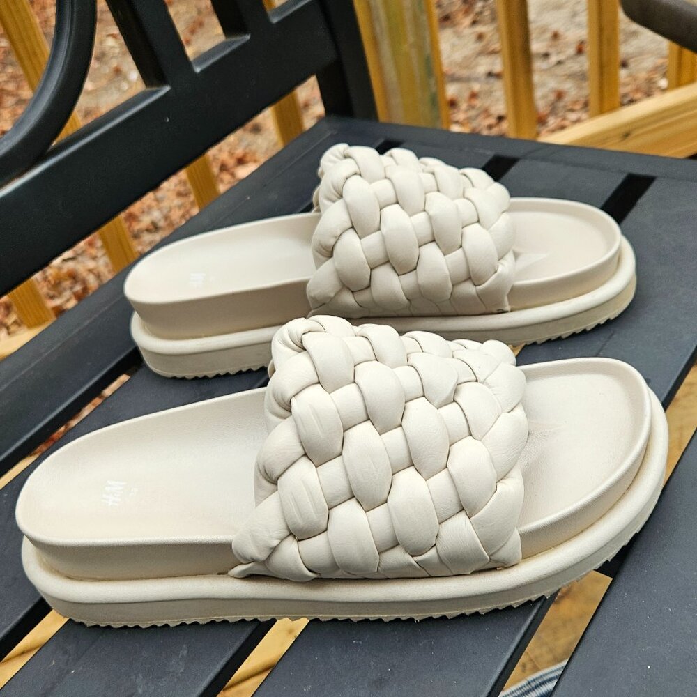 H&M Cream braided slides - EU 39 US 8.5